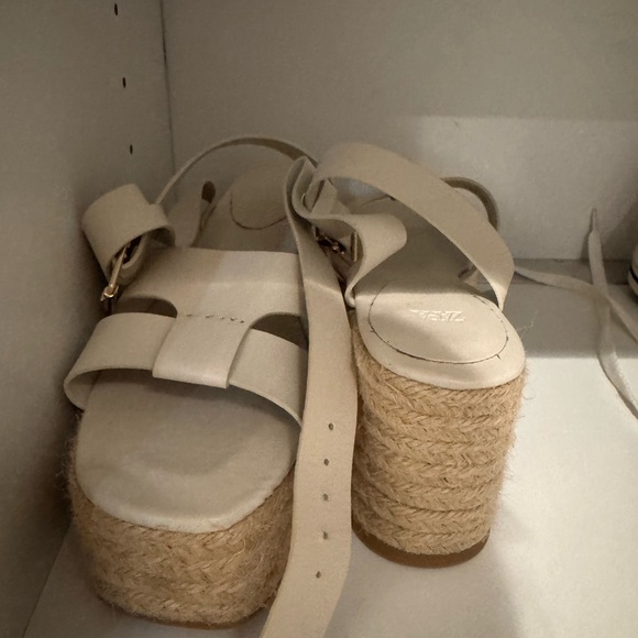 Zara Shoes - Stylish Cream Platform Sandals